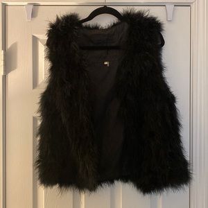 Tyler boe black vest